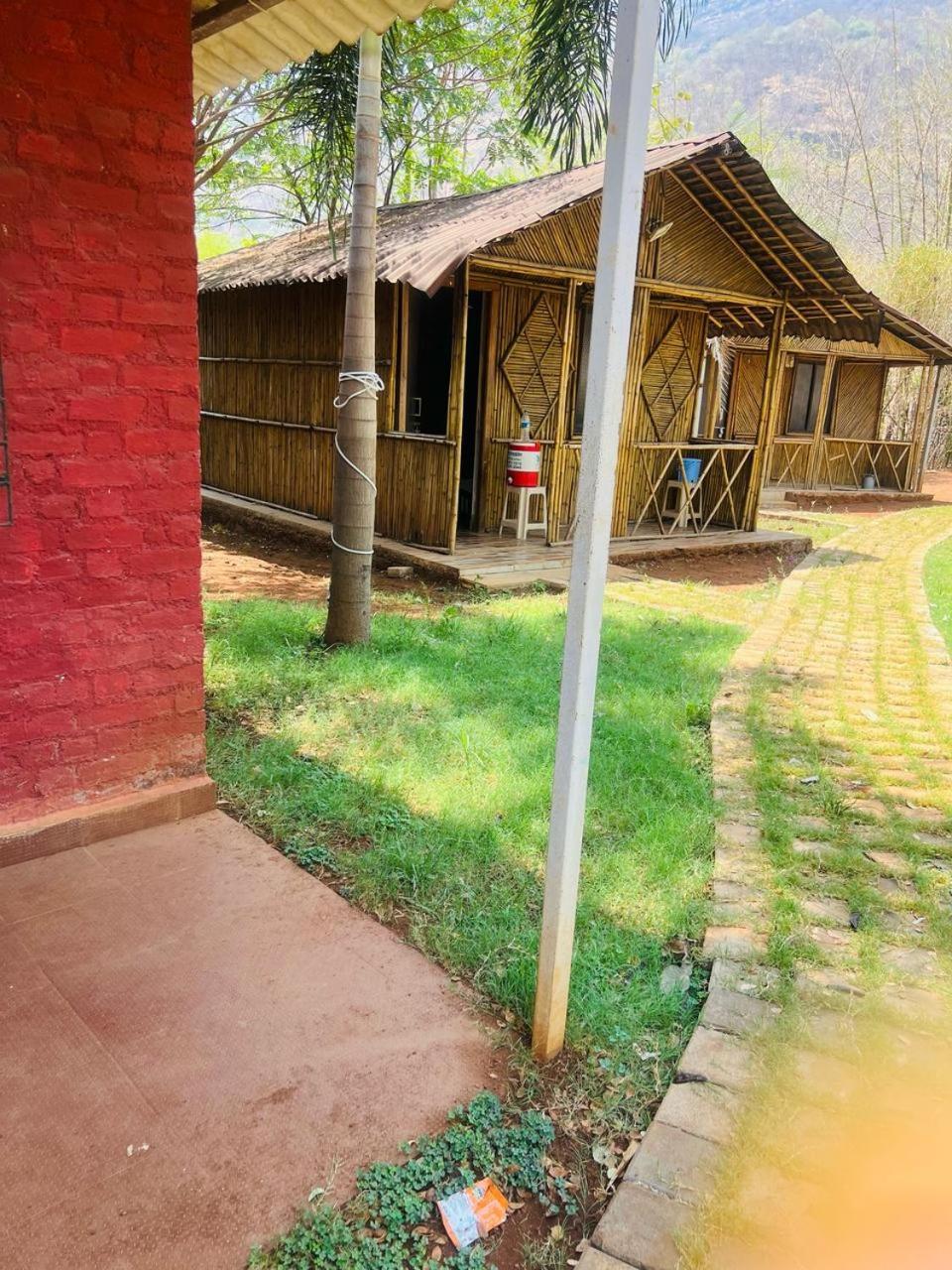 Madhura Farms Karjat Exteriör bild
